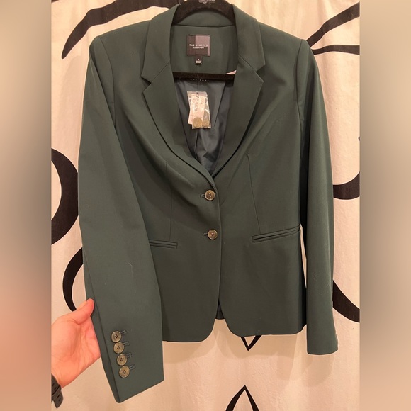 The Limited Collection NWT size 6 Blazer!! - Picture 1 of 6